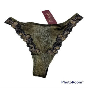 NWT Antinea Lisa Charmel snake skin print appliqué thong panties size XS